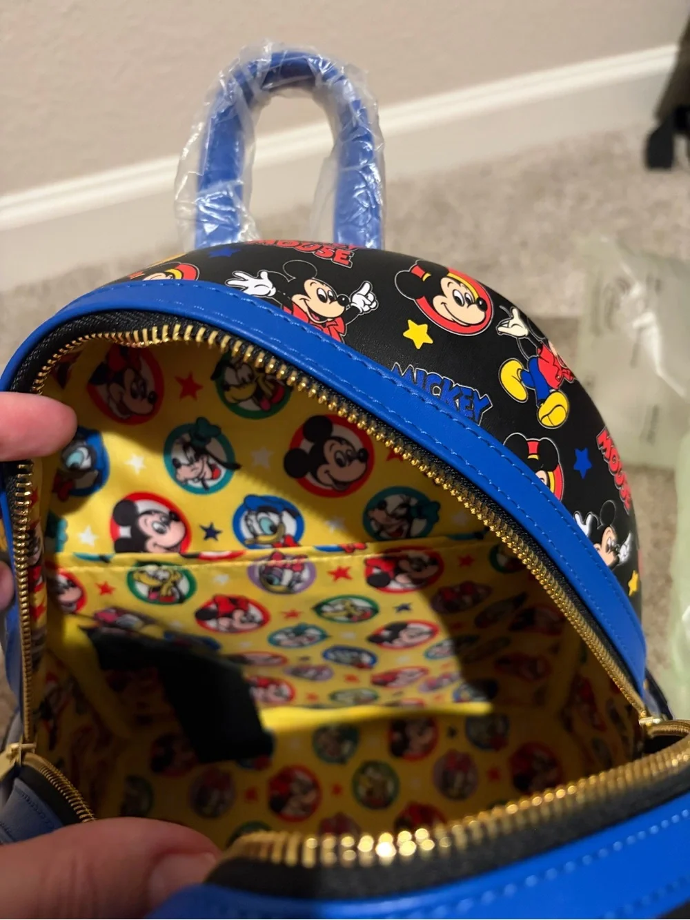 Loungefly disney mickey